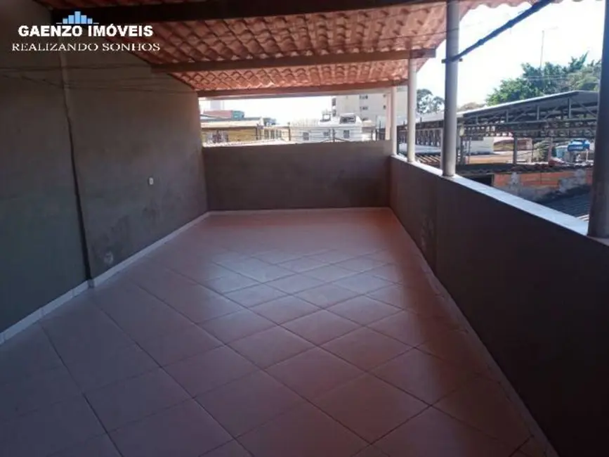 Foto 3 de Casa com 3 quartos à venda e para alugar, 130m2 em Pestana, Osasco - SP
