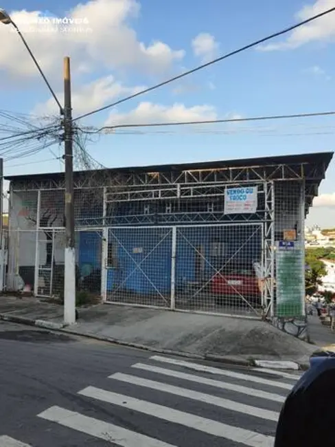 Foto 2 de Armazém / Galpão à venda, 175m2 em Vila Yolanda, Osasco - SP