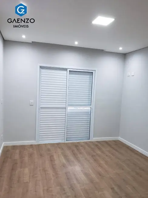 Foto 7 de Sobrado com 3 quartos à venda e para alugar, 125m2 em Santo Antônio, Osasco - SP