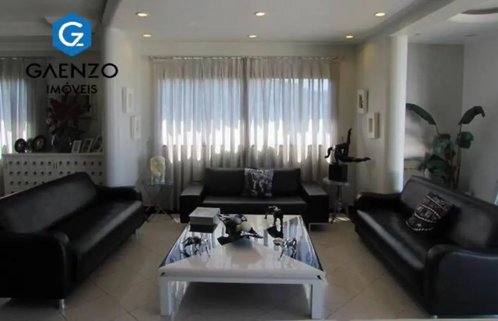 Foto 6 de Apartamento com 5 quartos à venda, 600m2 em Pitangueiras, Guaruja - SP