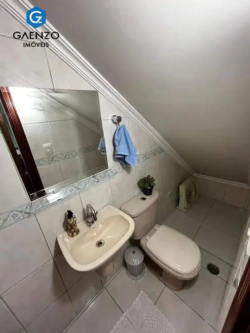 Foto 7 de Sobrado com 5 quartos à venda, 247m2 em Vila Yolanda, Osasco - SP