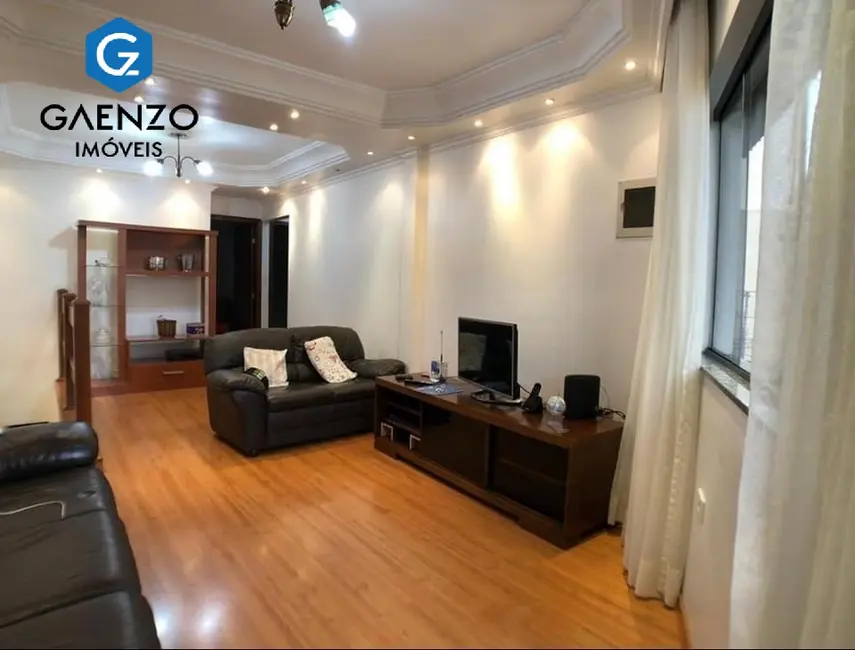 Foto 9 de Sobrado com 5 quartos à venda, 247m2 em Vila Yolanda, Osasco - SP