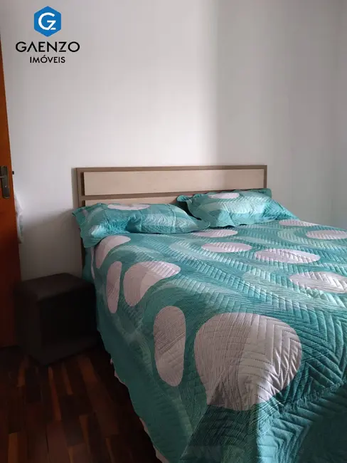 Sobrado com 3 quartos à venda, 196m2 em Jaguaribe, Osasco - SP - imagem 6 Foto 6 de Sobrado com 3 quartos à venda, 196m2 em Jaguaribe, Osasco - SP