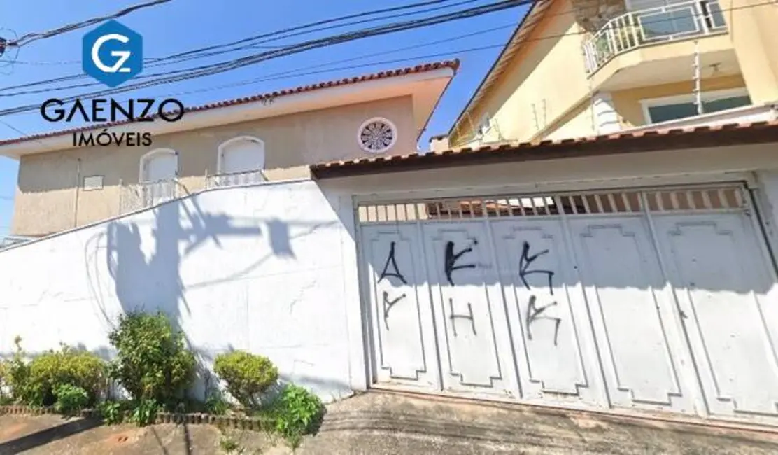 Foto 1 de Sobrado com 3 quartos à venda, 238m2 em Bussocaba, Osasco - SP