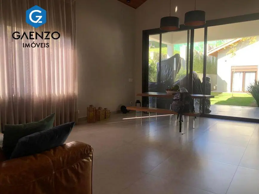 Foto 2 de Casa de Condomínio com 3 quartos à venda, 490m2 em Alphaville, Santana De Parnaiba - SP