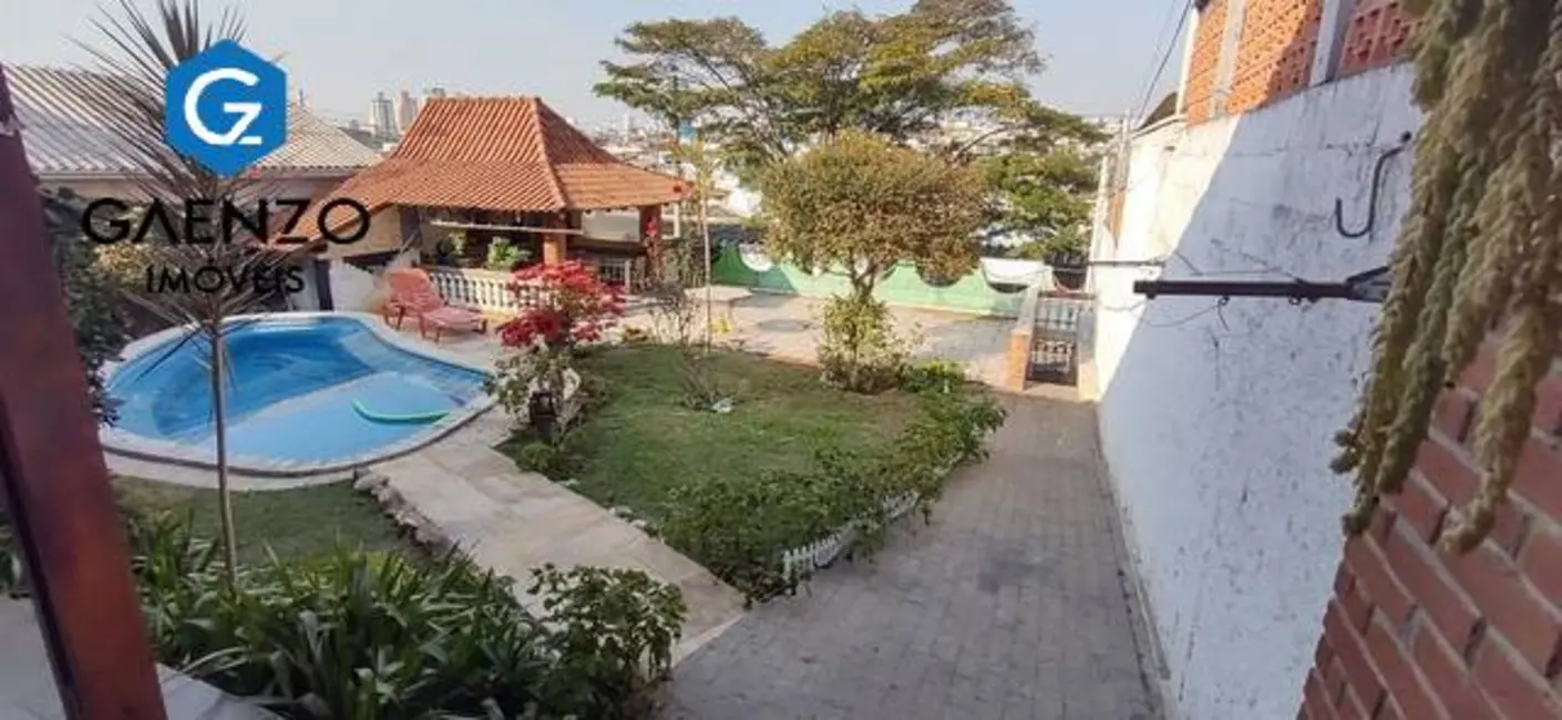 Casa com 3 quartos à venda, 350m2 em Vila Yolanda, Osasco - SP - imagem 6 Foto 6 de Casa com 3 quartos à venda, 350m2 em Vila Yolanda, Osasco - SP