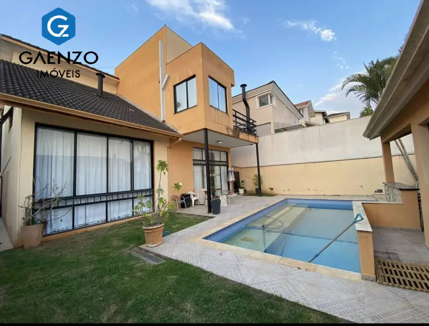 Foto 1 de Casa de Condomínio com 4 quartos à venda, 400m2 em Barueri - SP