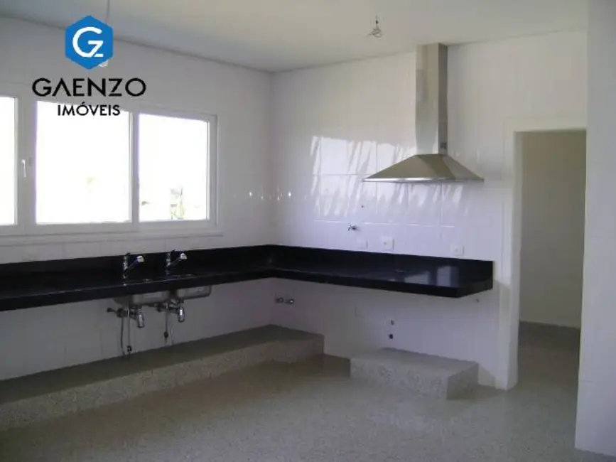Foto 2 de Casa de Condomínio com 6 quartos à venda, 1330m2 em Tamboré, Santana De Parnaiba - SP