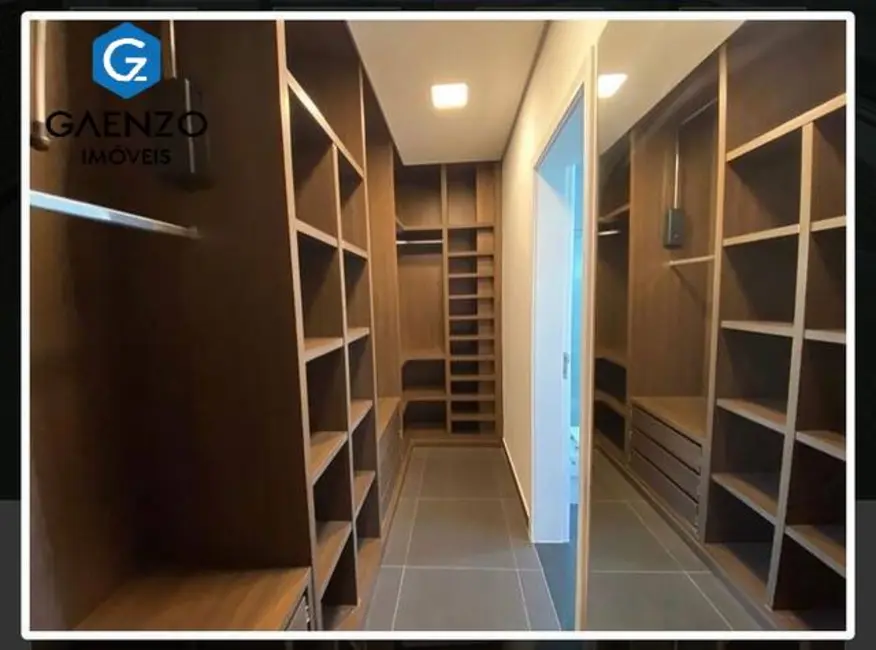 Casa de Condomínio com 4 quartos à venda, 536m2 em Tamboré, Barueri - SP - imagem 8 Foto 8 de Casa de Condomínio com 4 quartos à venda, 536m2 em Tamboré, Barueri - SP