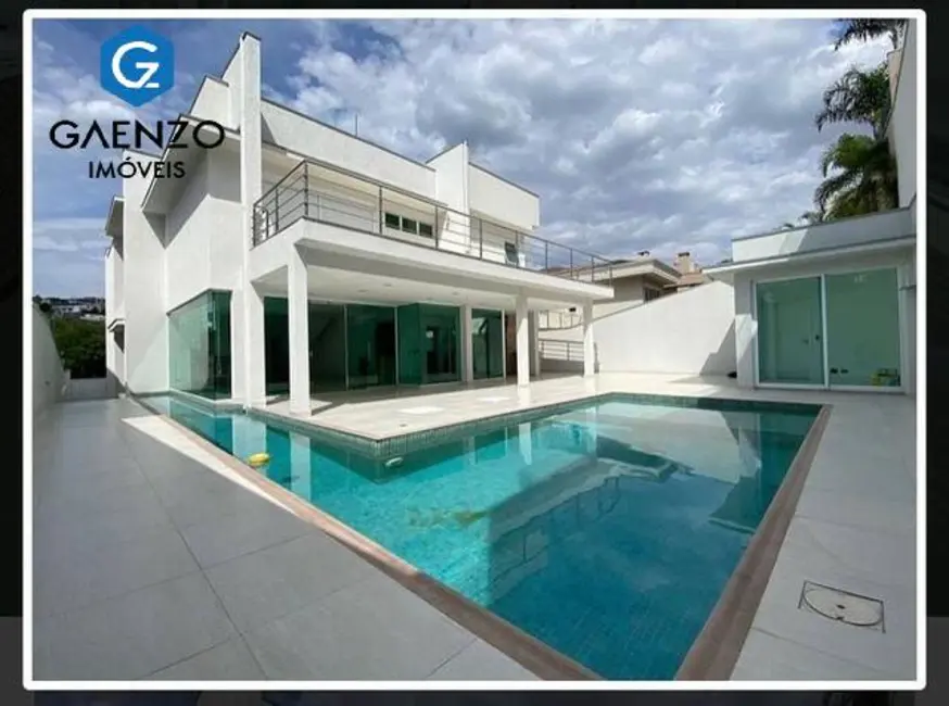 Casa de Condomínio com 4 quartos à venda, 536m2 em Tamboré, Barueri - SP - imagem 4 Foto 4 de Casa de Condomínio com 4 quartos à venda, 536m2 em Tamboré, Barueri - SP