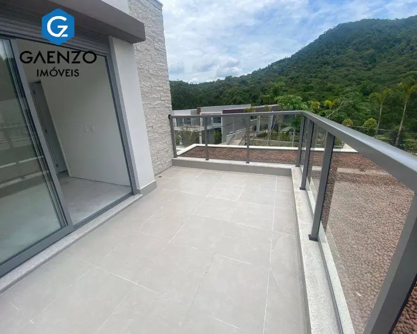 Casa de Condomínio com 2 quartos à venda, 200m2 em Tamboré, Santana De Parnaiba - SP - imagem 7 Foto 7 de Casa de Condomínio com 2 quartos à venda, 200m2 em Tamboré, Santana De Parnaiba - SP