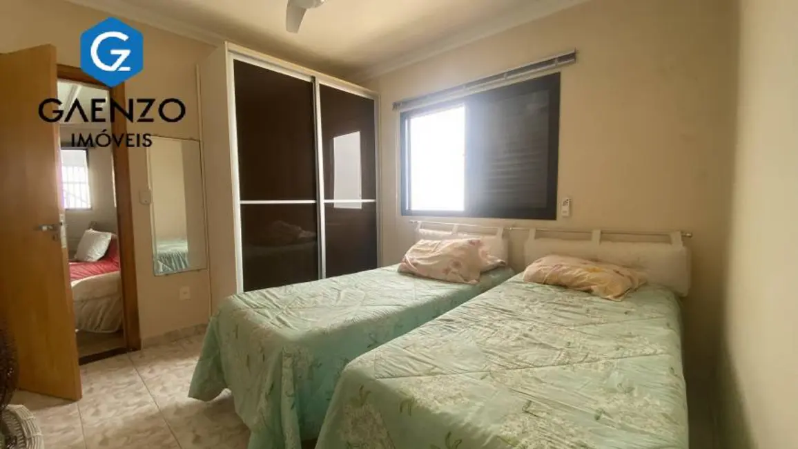 Sobrado com 5 quartos à venda, 260m2 em km 18, Osasco - SP - imagem 3 Foto 3 de Sobrado com 5 quartos à venda, 260m2 em km 18, Osasco - SP