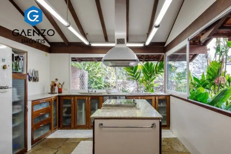 Foto 7 de Casa de Condomínio com 3 quartos à venda, 274m2 em Recanto Impla, Carapicuiba - SP