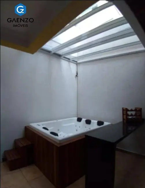 Sobrado com 3 quartos à venda, 125m2 em Bela Vista, Osasco - SP - imagem 9 Foto 9 de Sobrado com 3 quartos à venda, 125m2 em Bela Vista, Osasco - SP