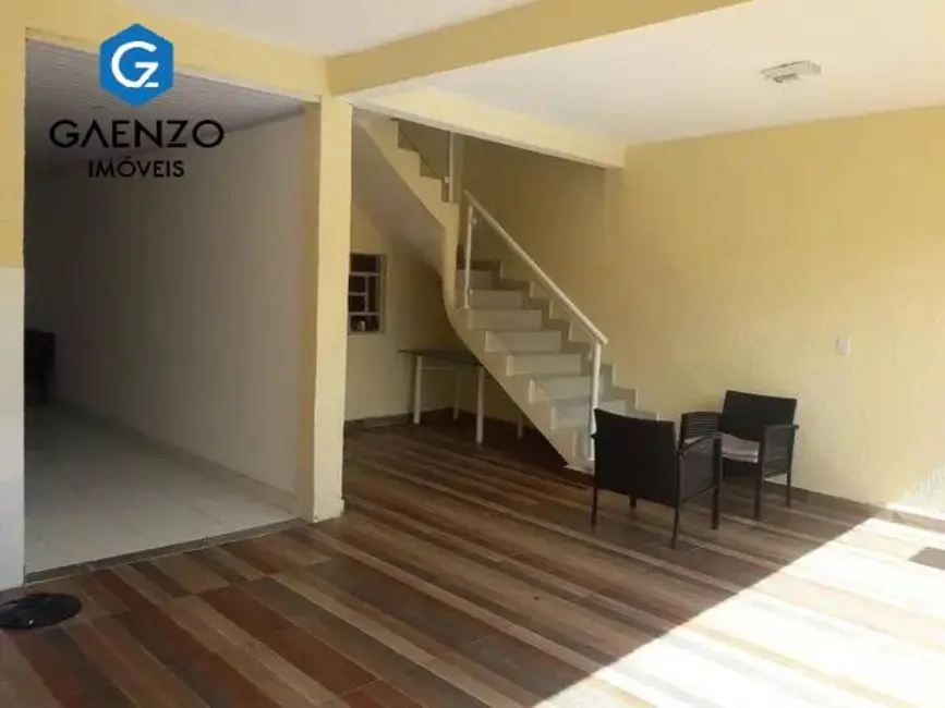 Foto 2 de Casa com 2 quartos à venda, 130m2 em Pestana, Osasco - SP