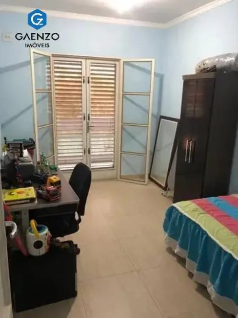 Foto 7 de Sobrado com 3 quartos à venda, 244m2 em km 18, Osasco - SP