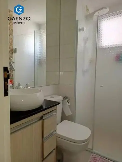 Foto 2 de Apartamento com 2 quartos à venda, 44m2 em São Pedro, Osasco - SP