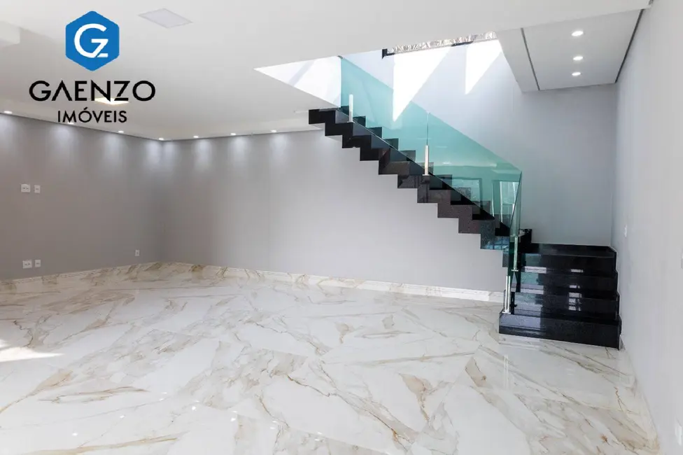 Foto 5 de Casa de Condomínio com 3 quartos à venda, 250m2 em Chácara Roselândia, Cotia - SP