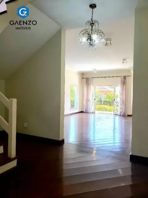 Casa de Condomínio com 4 quartos à venda, 360m2 em Alphaville, Santana De Parnaiba - SP - imagem 4 Foto 4 de Casa de Condomínio com 4 quartos à venda, 360m2 em Alphaville, Santana De Parnaiba - SP