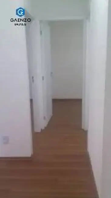 Foto 2 de Apartamento com 2 quartos à venda, 43m2 em São Pedro, Osasco - SP