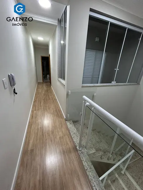 Foto 7 de Sobrado com 3 quartos à venda, 210m2 em Bela Vista, Osasco - SP