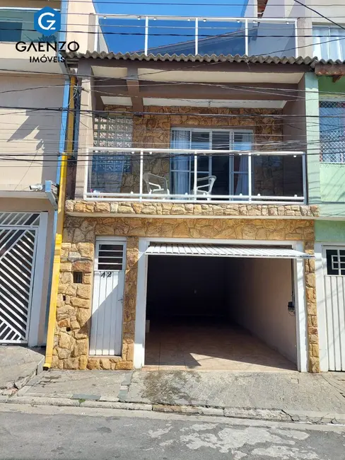 Foto 1 de Sobrado com 3 quartos à venda, 238m2 em Bussocaba, Osasco - SP