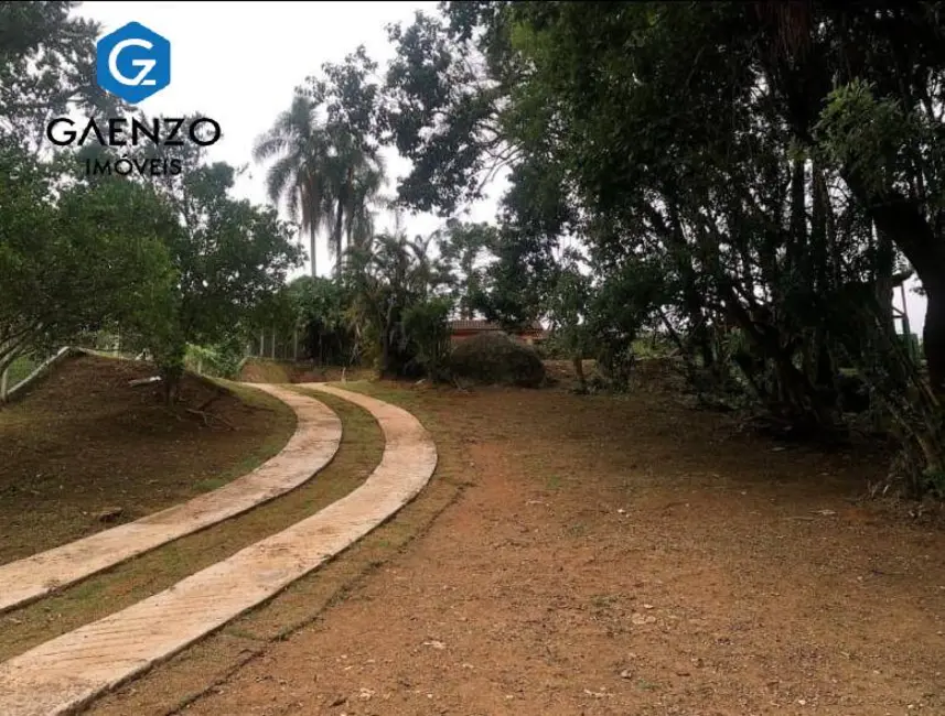 Chácara com 3 quartos à venda, 2700m2 em Vargem Grande Paulista - SP - imagem 4 Foto 4 de Chácara com 3 quartos à venda, 2700m2 em Vargem Grande Paulista - SP