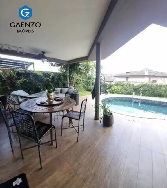 Foto 3 de Casa de Condomínio com 4 quartos à venda, 360m2 em Alphaville, Santana De Parnaiba - SP