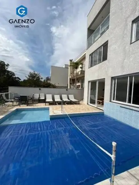 Foto 2 de Casa de Condomínio com 5 quartos à venda, 370m2 em Suru, Santana De Parnaiba - SP