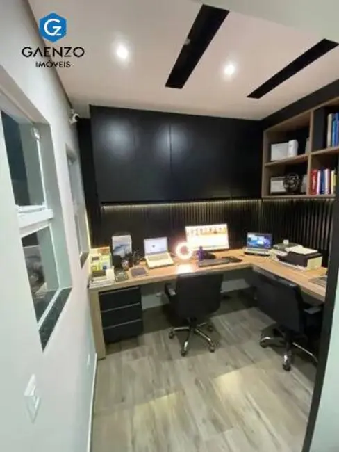 Casa de Condomínio com 3 quartos à venda, 157m2 em Portais (Polvilho), Cajamar - SP - imagem 4 Foto 4 de Casa de Condomínio com 3 quartos à venda, 157m2 em Portais (Polvilho), Cajamar - SP