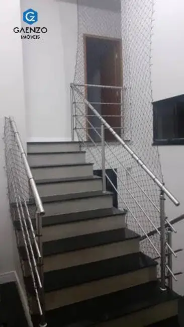 Foto 2 de Casa de Condomínio com 4 quartos à venda, 280m2 em Jardim São João, Jandira - SP