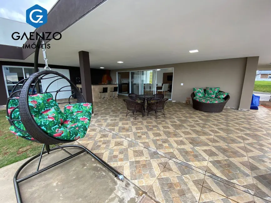 Foto 4 de Casa de Condomínio com 3 quartos à venda, 289m2 em Centro, Avare - SP