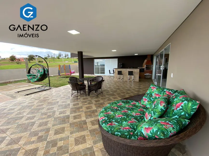 Foto 5 de Casa de Condomínio com 3 quartos à venda, 289m2 em Centro, Avare - SP