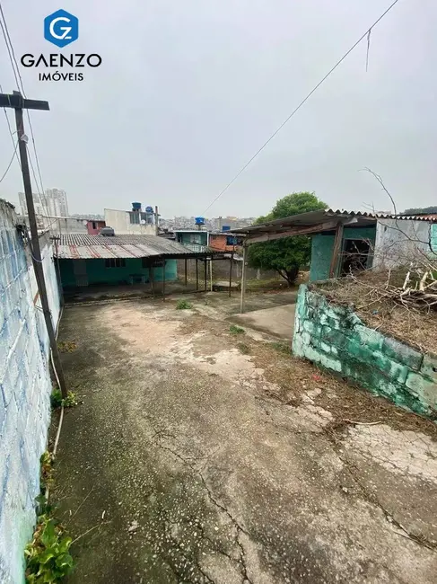 Foto 1 de Terreno / Lote à venda, 752m2 em Padroeira, Osasco - SP