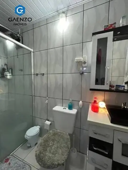 Sobrado com 3 quartos à venda, 150m2 em Vila Veloso, Carapicuiba - SP - imagem 7 Foto 7 de Sobrado com 3 quartos à venda, 150m2 em Vila Veloso, Carapicuiba - SP