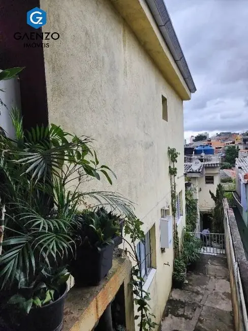 Foto 2 de Sobrado com 3 quartos à venda, 190m2 em Santo Antônio, Osasco - SP