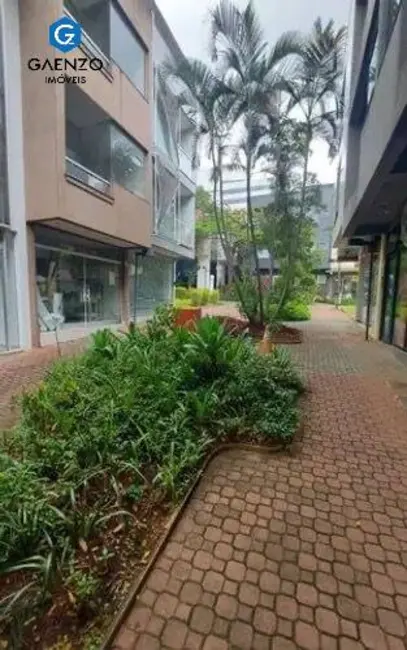 Foto 2 de Sala Comercial à venda, 100m2 em Condomínio Centro Comercial Alphaville, Barueri - SP