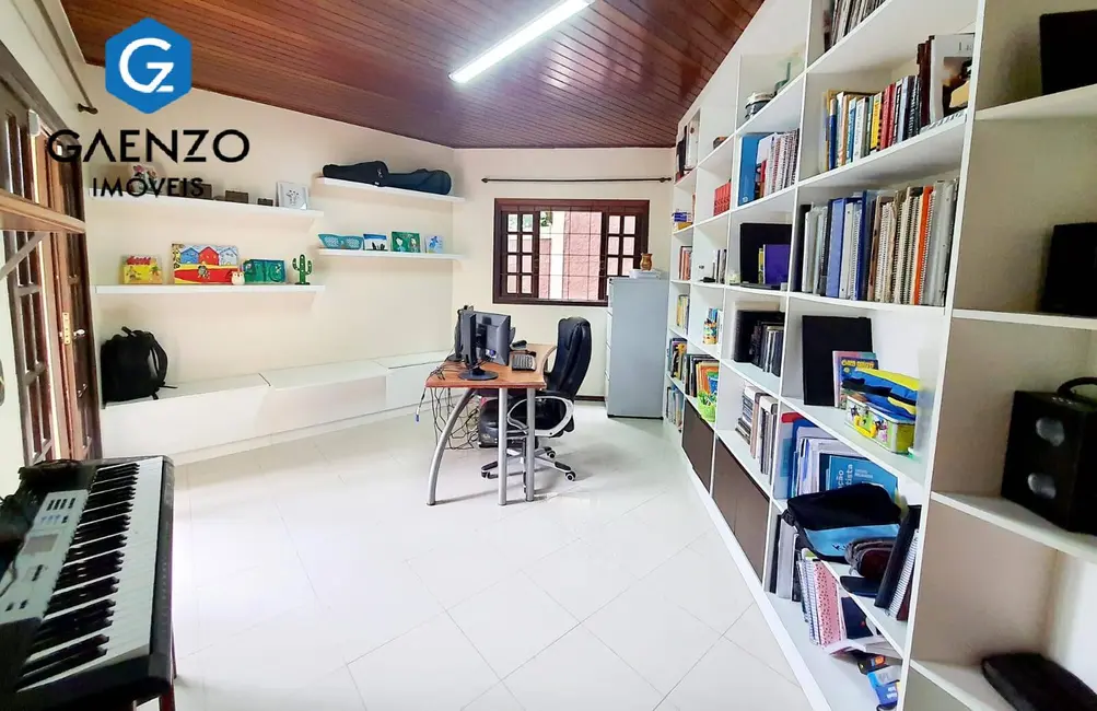 Foto 7 de Apartamento com 5 quartos à venda, 1000m2 em Granja Caiapiá, Cotia - SP