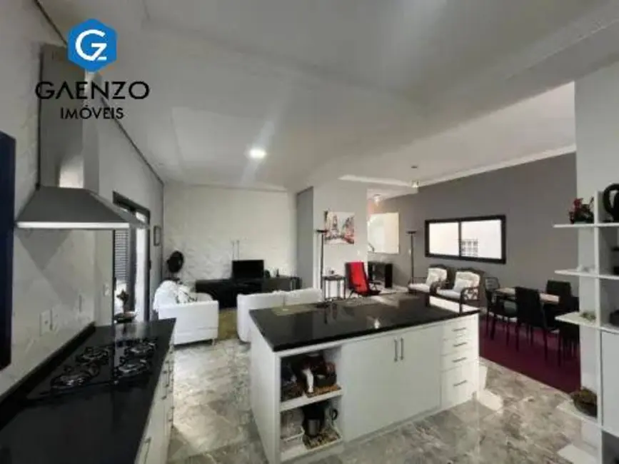 Foto 8 de Casa de Condomínio com 3 quartos à venda, 200m2 em Suru, Santana De Parnaiba - SP