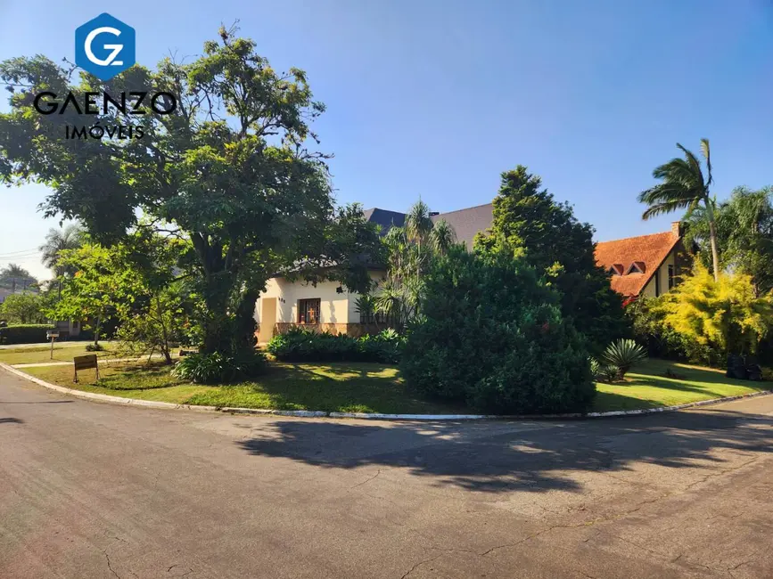 Casa com 3 quartos à venda, 323m2 em Morada das Flores (Aldeia da Serra), Santana De Parnaiba - SP - imagem 7 Foto 7 de Casa com 3 quartos à venda, 323m2 em Morada das Flores (Aldeia da Serra), Santana De Parnaiba - SP