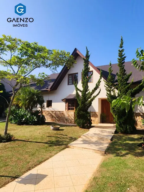 Casa com 3 quartos à venda, 323m2 em Morada das Flores (Aldeia da Serra), Santana De Parnaiba - SP - imagem 8 Foto 8 de Casa com 3 quartos à venda, 323m2 em Morada das Flores (Aldeia da Serra), Santana De Parnaiba - SP