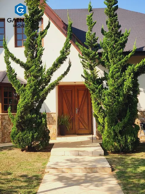 Casa com 3 quartos à venda, 323m2 em Morada das Flores (Aldeia da Serra), Santana De Parnaiba - SP - imagem 4 Foto 4 de Casa com 3 quartos à venda, 323m2 em Morada das Flores (Aldeia da Serra), Santana De Parnaiba - SP