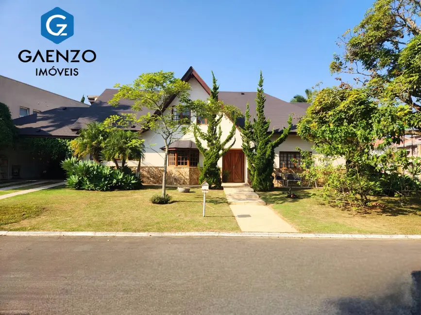 Casa com 3 quartos à venda, 323m2 em Morada das Flores (Aldeia da Serra), Santana De Parnaiba - SP - imagem 6 Foto 6 de Casa com 3 quartos à venda, 323m2 em Morada das Flores (Aldeia da Serra), Santana De Parnaiba - SP