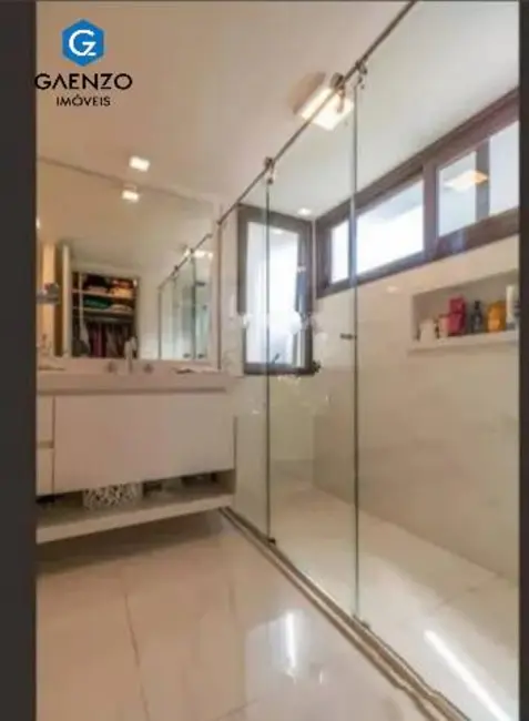 Casa de Condomínio com 4 quartos à venda, 252m2 em Alphaville, Santana De Parnaiba - SP - imagem 5 Foto 5 de Casa de Condomínio com 4 quartos à venda, 252m2 em Alphaville, Santana De Parnaiba - SP