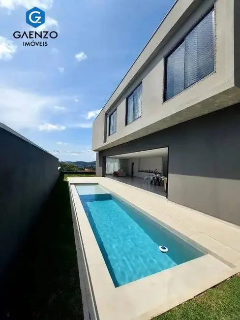 Foto 1 de Casa de Condomínio com 5 quartos à venda, 380m2 em Alphaville, Santana De Parnaiba - SP