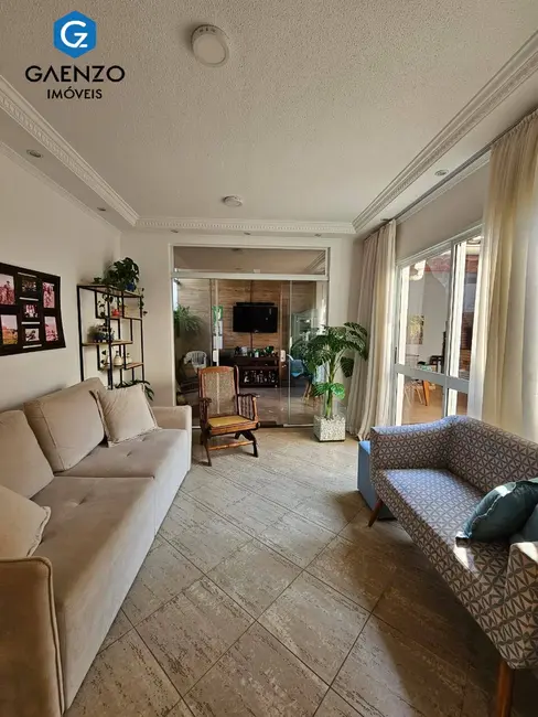 Foto 2 de Casa de Condomínio com 3 quartos à venda, 160m2 em Tamboré, Santana De Parnaiba - SP