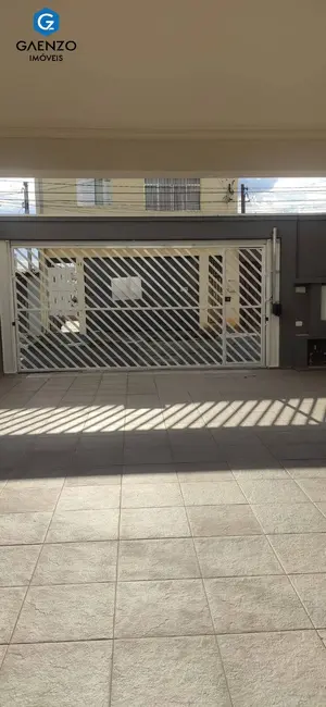 Sobrado com 3 quartos à venda, 180m2 em Osasco - SP - imagem 3 Foto 3 de Sobrado com 3 quartos à venda, 180m2 em Osasco - SP