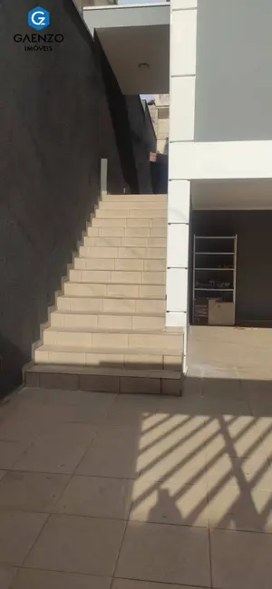 Sobrado com 3 quartos à venda, 180m2 em Osasco - SP - imagem 2 Foto 2 de Sobrado com 3 quartos à venda, 180m2 em Osasco - SP