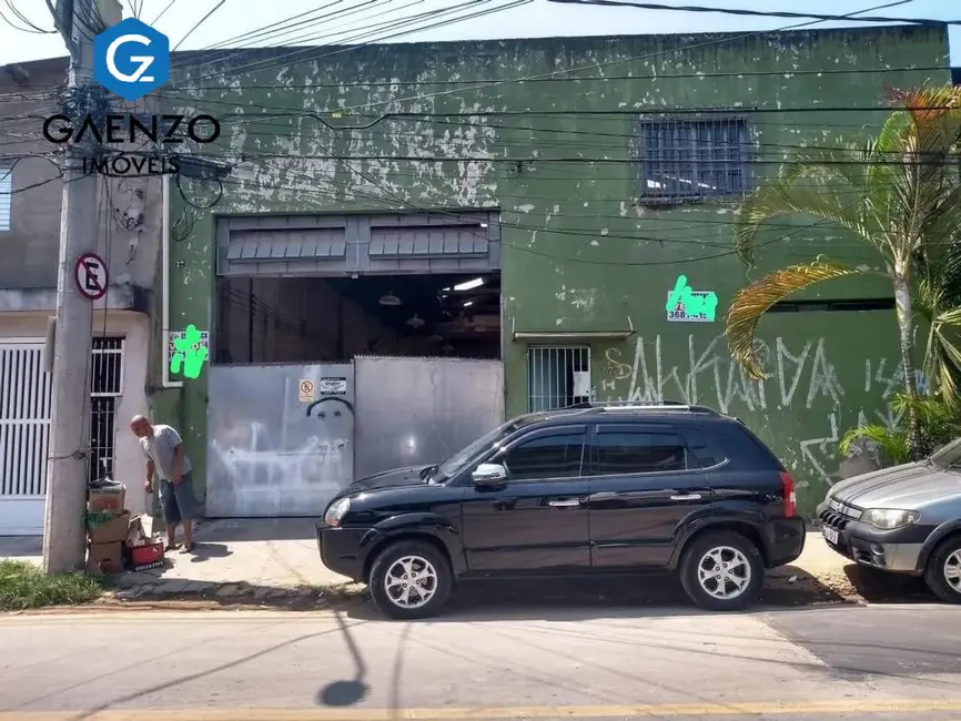 Foto 1 de Armazém / Galpão à venda, 330m2 em Veloso, Osasco - SP