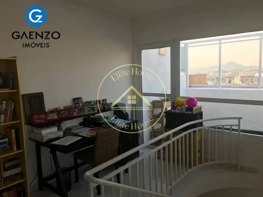 Foto 2 de Apartamento com 3 quartos à venda, 186m2 em Vila Osasco, Osasco - SP